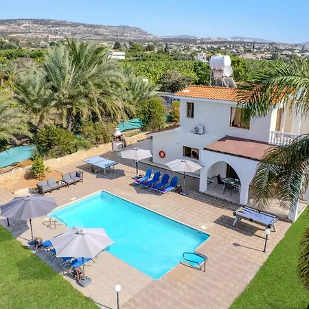 Вилла Banana Grove By *