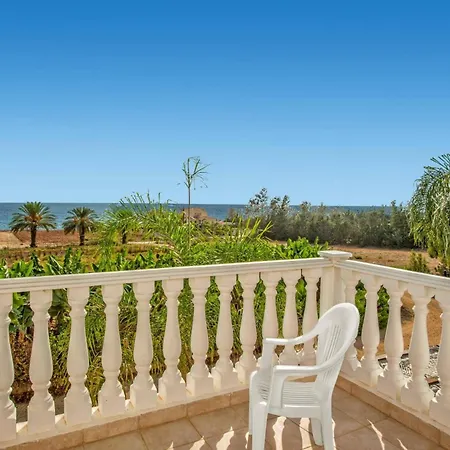 Banana Grove By Villa *