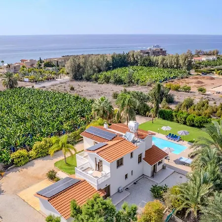 Villa Banana Grove By Peyia