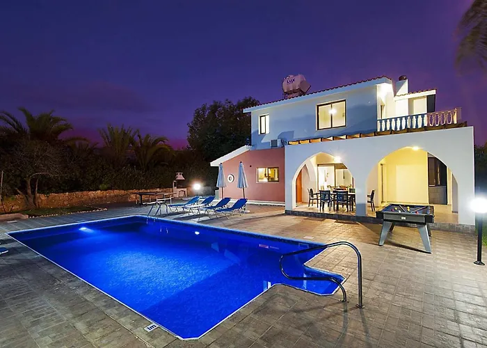 Vila Banana Grove By