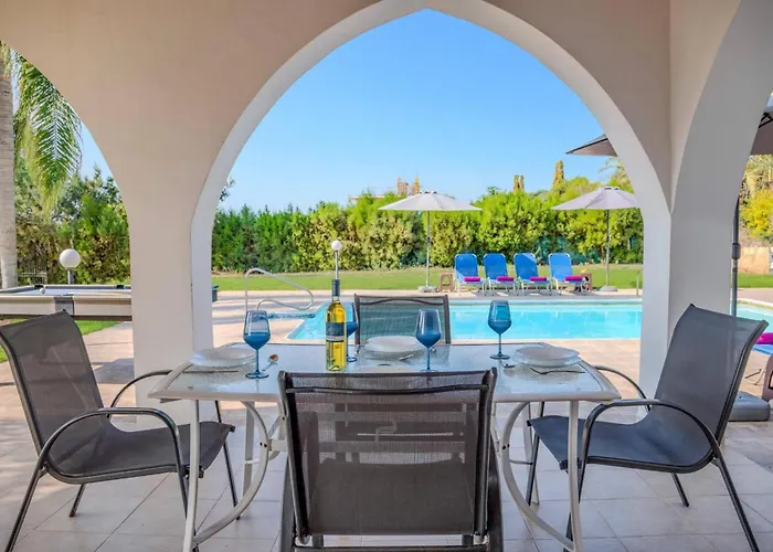 ヴィラ Banana Grove By